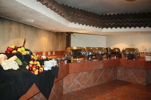 Daily English breakfast (ZAR 120 per person) - Benvenuto Hotel and Conference Centre (Randburg)