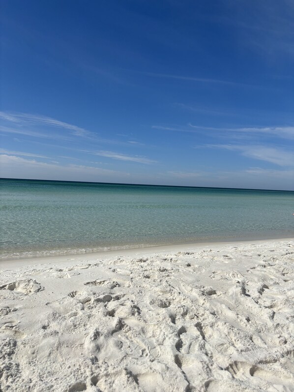 Beach nearby, sun-loungers, beach towels