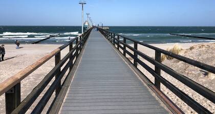 Exklusive Fewo zentrale Lage mit Garten, Kamin, WLAN, PS5, FIFA26, Karaoke