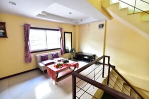 Interior - Joy House (Pattaya)