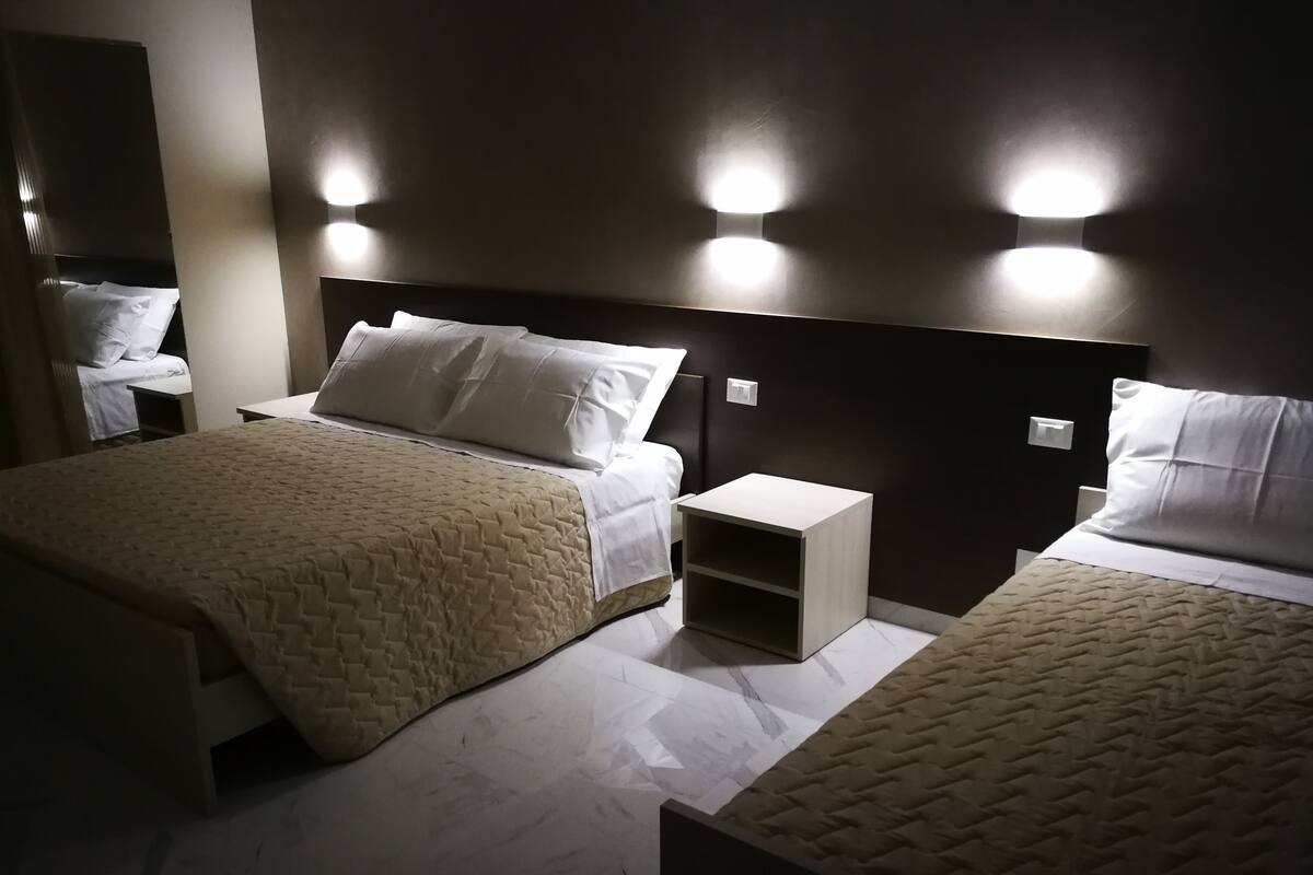 Minibar, desk, free WiFi, bed sheets