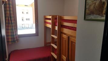 2 bedrooms, WiFi, wheelchair access