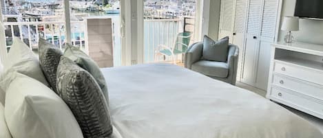 2 Schlafzimmer, Schreibtisch, Bügeleisen/Bügelbrett, WLAN