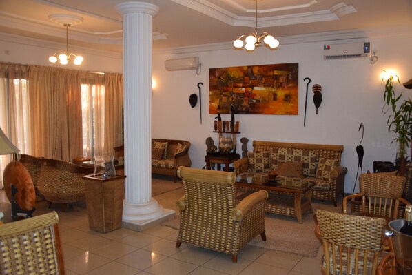 Sala de estar en el lobby