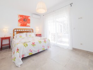 3 sovrum, gratis wi-fi och sängkläder