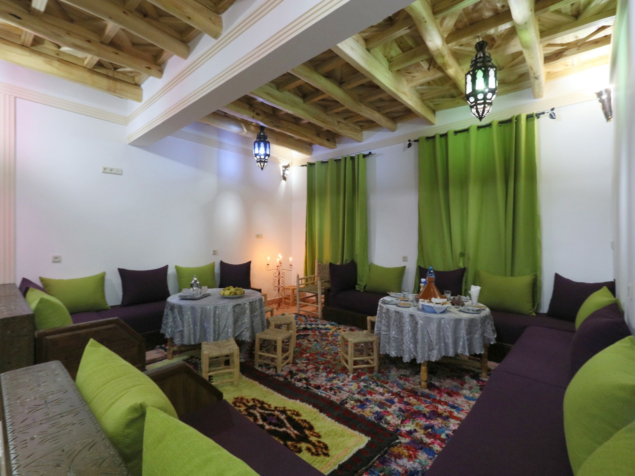 Se sirven desayunos, almuerzos y cenas