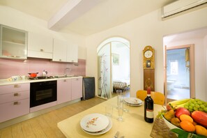 Appartamento, 2 camere da letto, non fumatori | Angolo cottura privato | Frigorifero con congelatore, forno, piano cottura