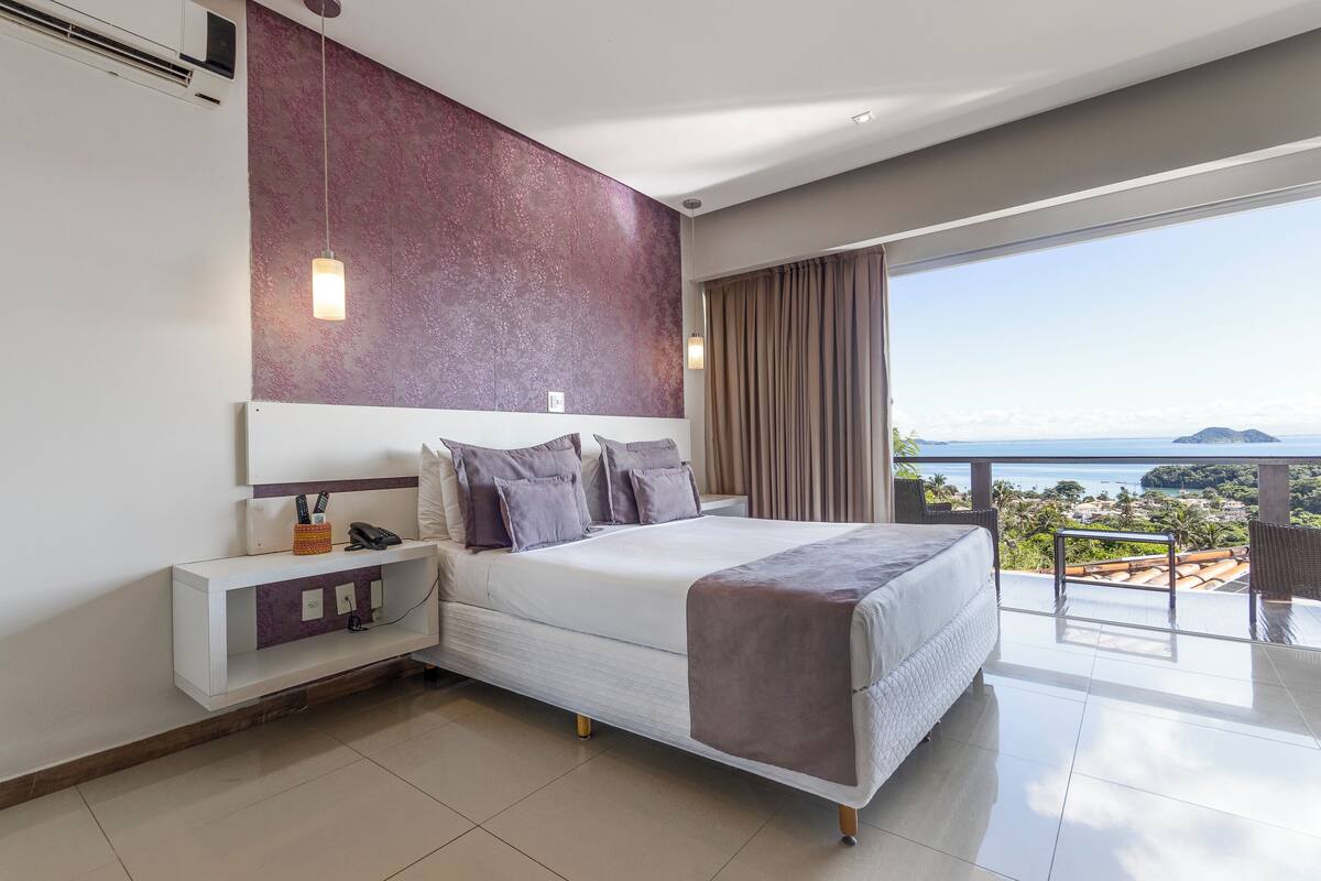 Kamar Double Superior, 1 Tempat Tidur Double, balkon, pemandangan samudra | Minibar, brankas, Wi-Fi gratis, dan didekorasi berbeda-beda