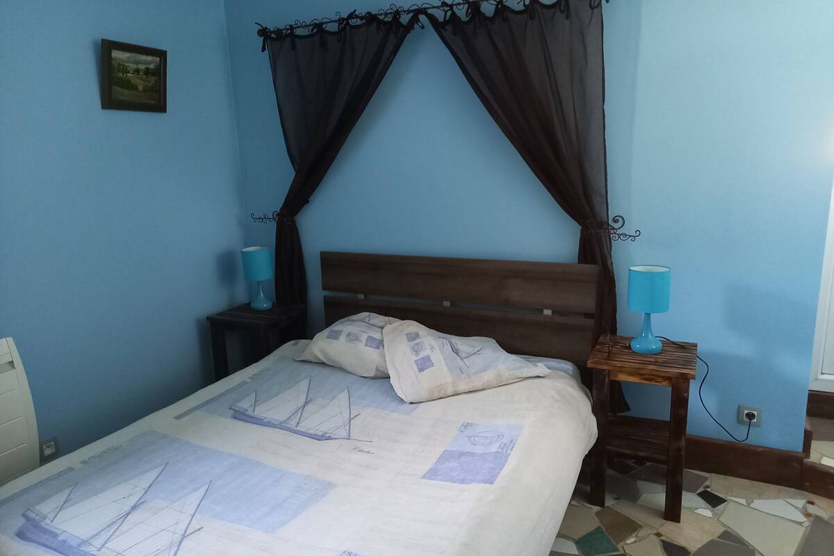 Apartment de La Source with Jacuzzi