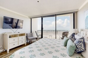 1 bedroom, iron/ironing board, Internet, bed sheets