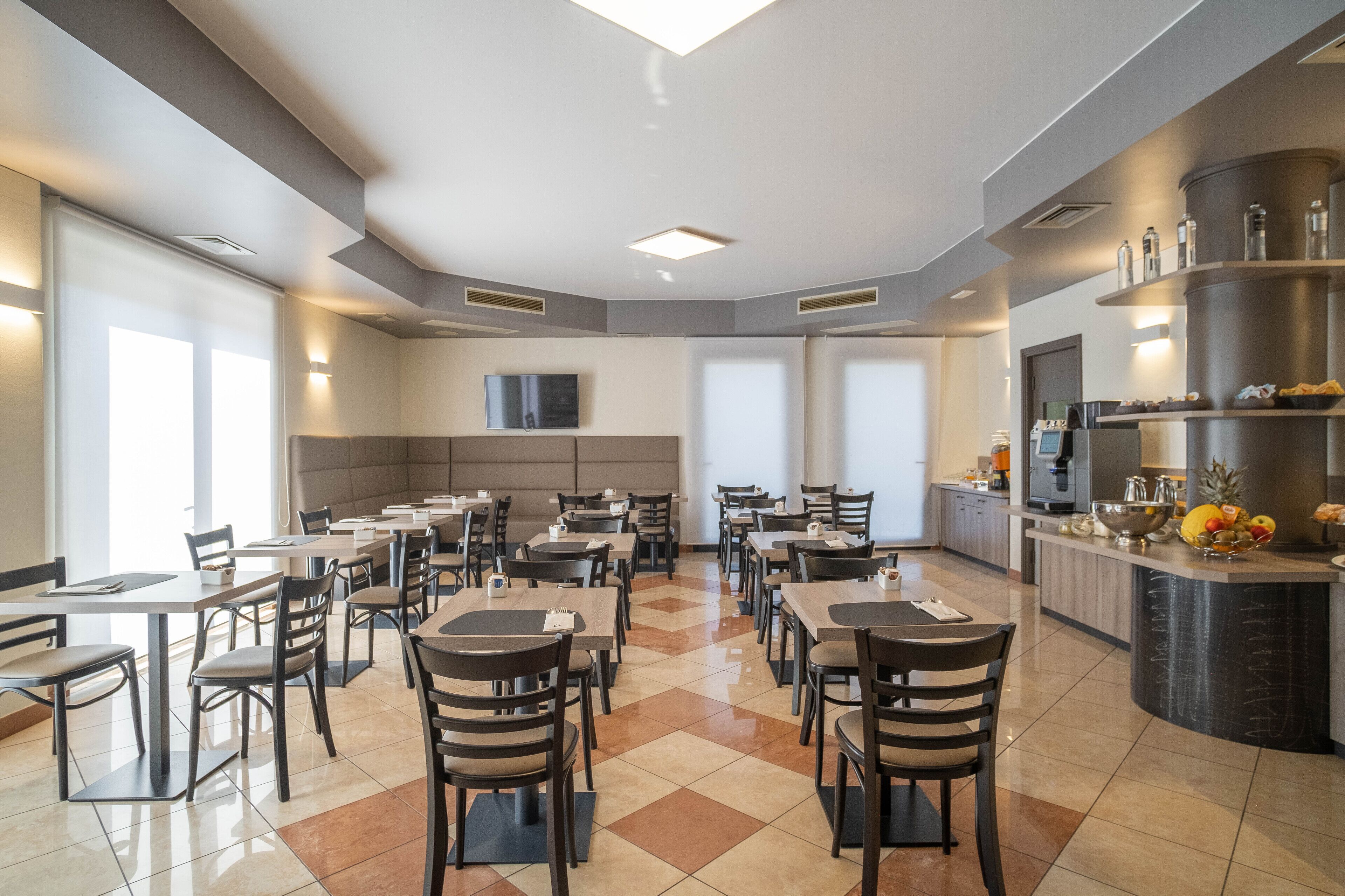 Daily buffet breakfast (EUR 10 per person)