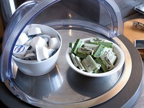 Daily continental breakfast for a fee - Hotel Guerro (Castelvetro di Modena)