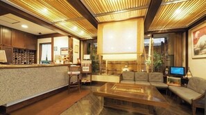 Lobby - Niigata Terminal Hotel (Niigata)