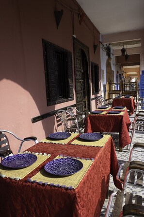 Se sirven desayunos, almuerzos y cenas