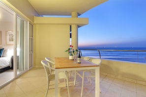 Appartement (2 Bedrooms) | Vue depuis le balcon