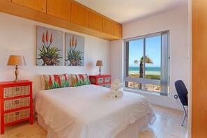 Apartment (1 Bedroom) | Interior - Neptune Isle 214 (Cape Town)