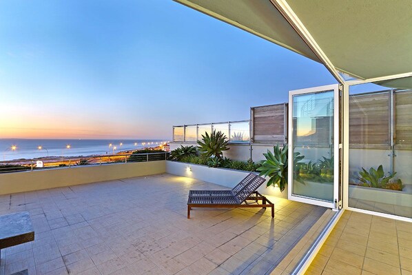 Standard Apartment, 2 Bedrooms | Terrace/patio - Horizon Bay 103 (Cape Town)