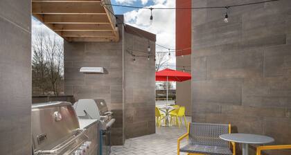 Home2 Suites by Hilton Edison