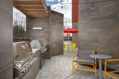 Home2 Suites by Hilton Edison