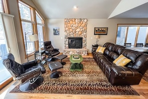 TV, fireplace, DVD player