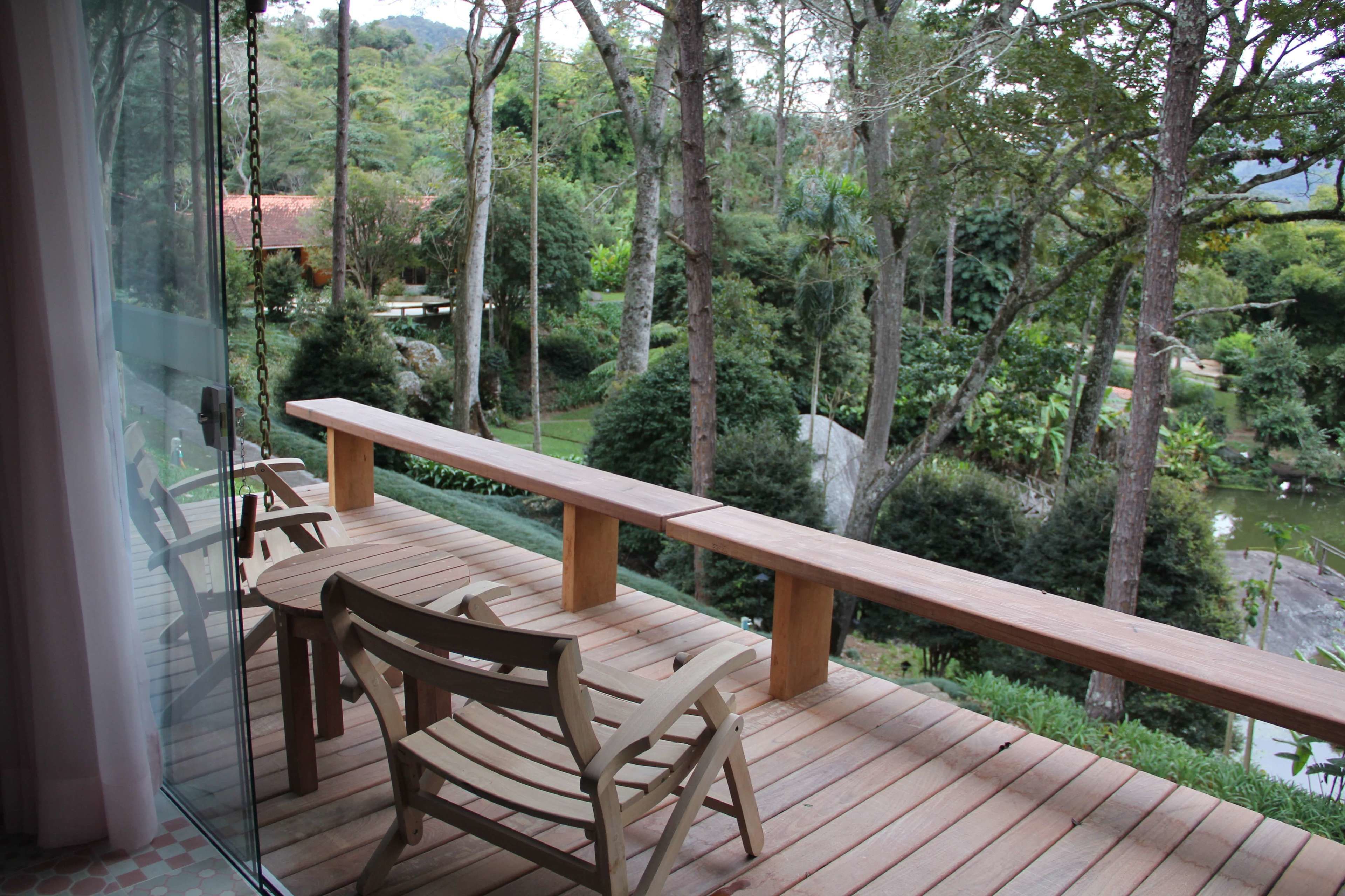 Suíte luxo, vista para o lago | Vista do quarto