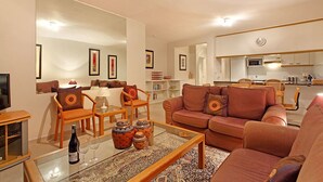 Family Room | Living room | Flat-screen TV - Dolphin Beach H108 (Cape Town)