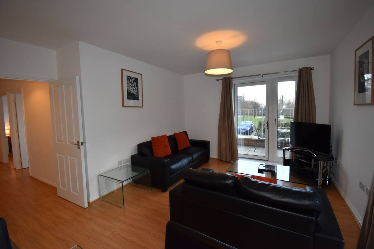 Appartement, 2 chambres, non-fumeur | Salle de séjour | Téléviseur à écran plat