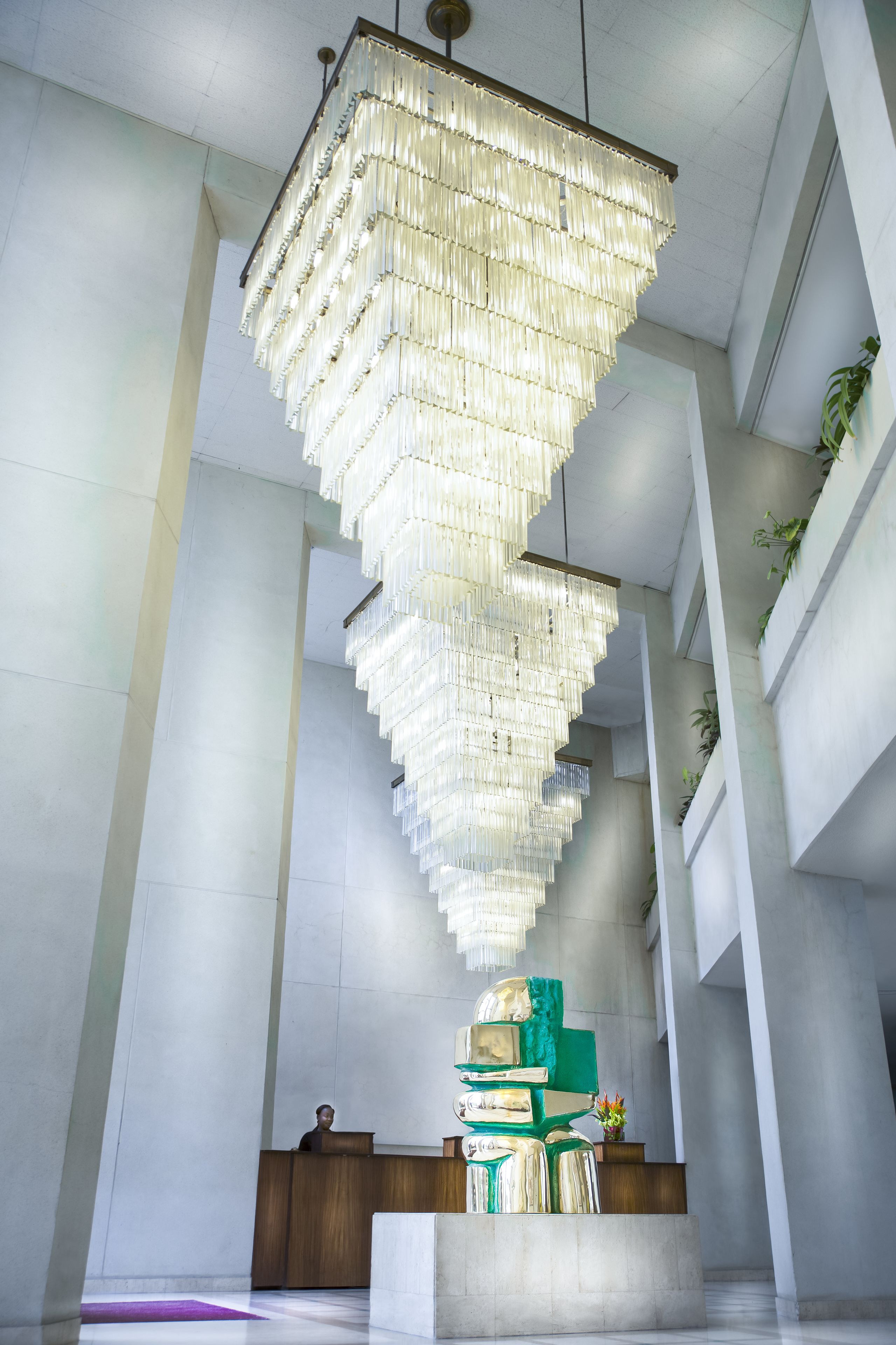 Check-in/check-out kiosk