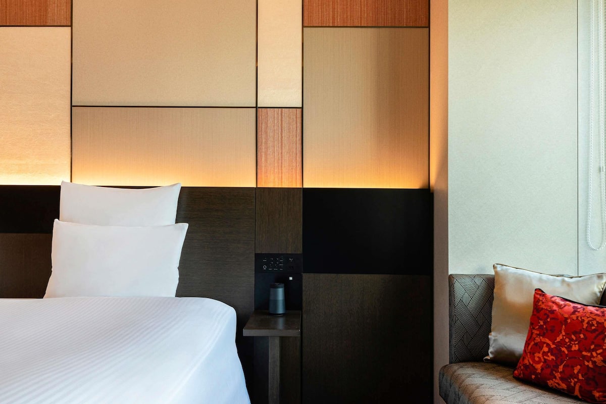 1 Schlafzimmer, hochwertige Bettwaren, Minibar, Zimmersafe