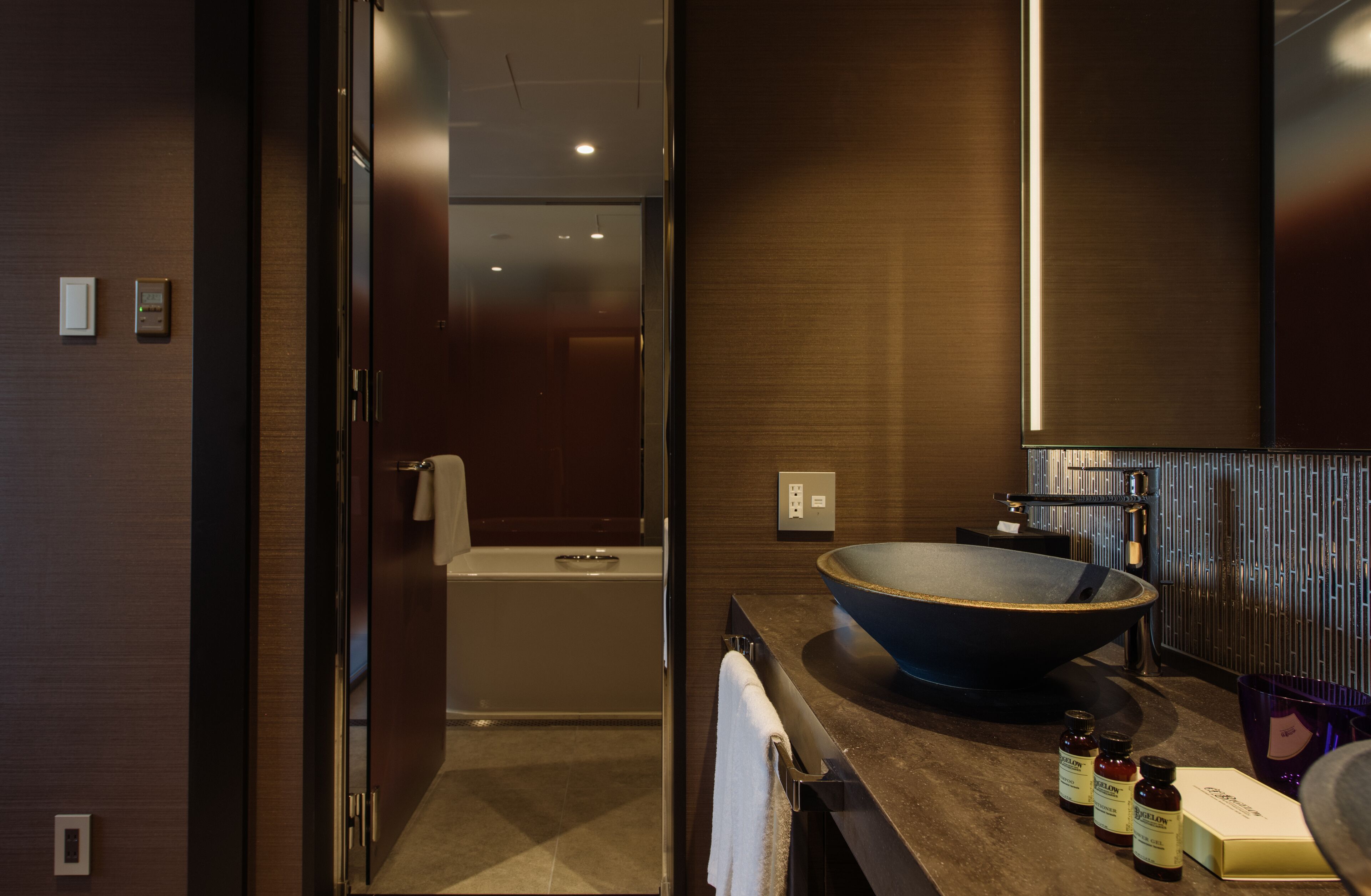 superior suite, 1 king bed, club lounge access | bathroom | eco-friendly toiletries, hair dryer, bathrobes, slippers
