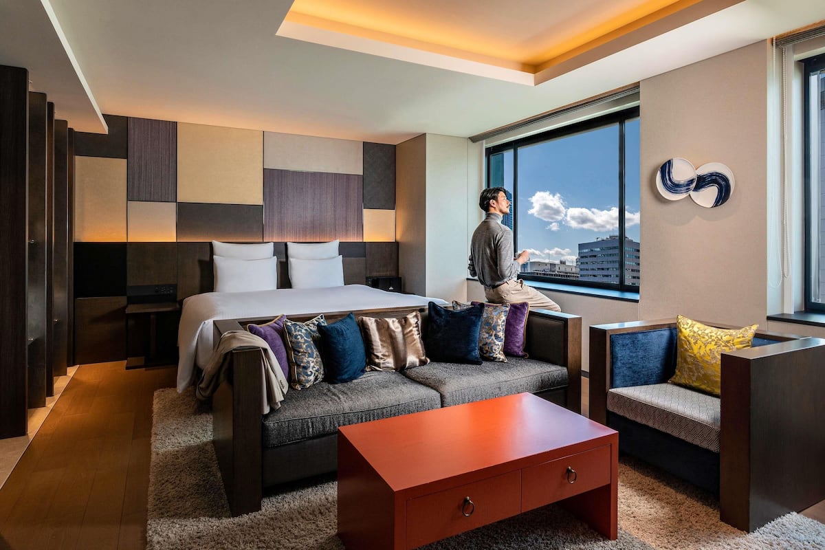 Superior-Suite, 1 King-Bett, Zutritt zur Club Lounge | 1 Schlafzimmer, hochwertige Bettwaren, Minibar, Zimmersafe