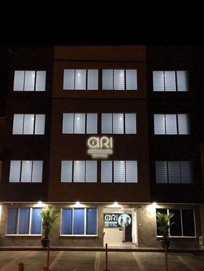 Ari Hotel