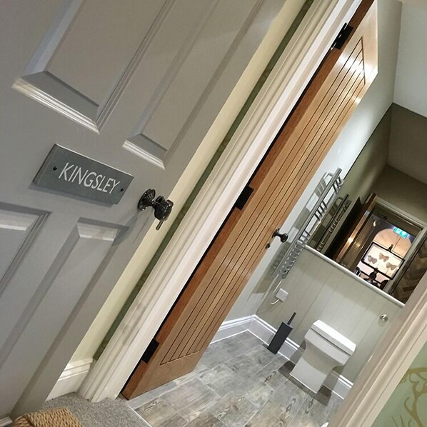 Exterior detail - The Gregory (Grantham)