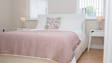 Apartment, Private Bathroom (PG McQuaid) | 1 bedroom