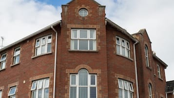 Apartment, Private Bathroom (PG McQuaid) | Exterior