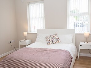 Apartment, Private Bathroom (PG McQuaid)