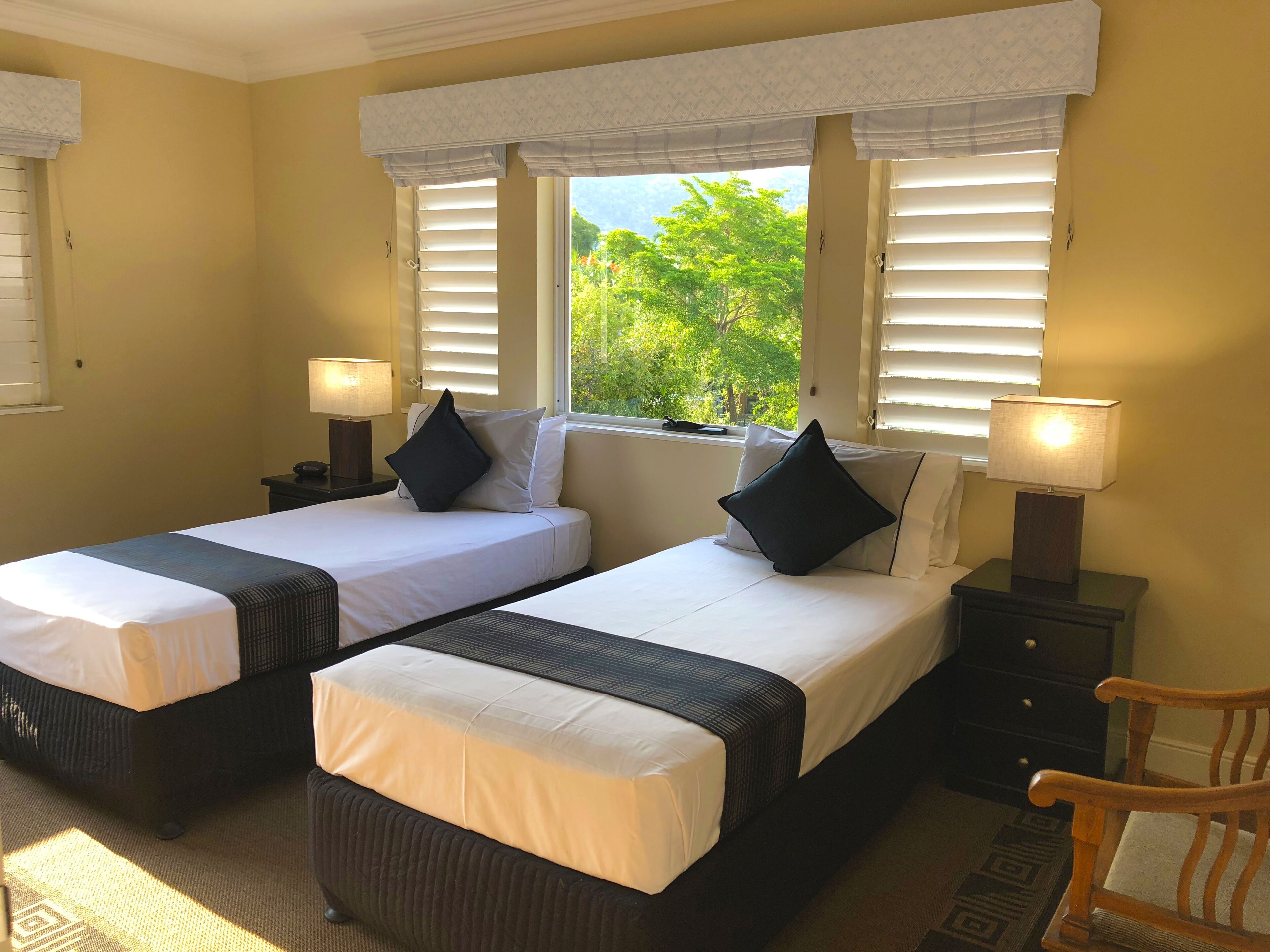 Two Bedroom Luxury Suite with spectacular beachfront views from your own terrace — image 17