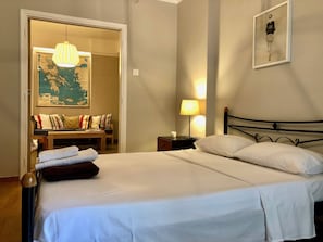 2 bedrooms, iron/ironing board, WiFi, bed sheets