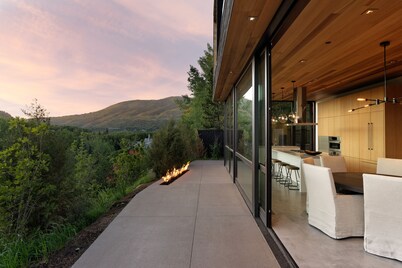 14MM Aspen 5BR New Construction Residence in Town by Aspen Vacation Rentals