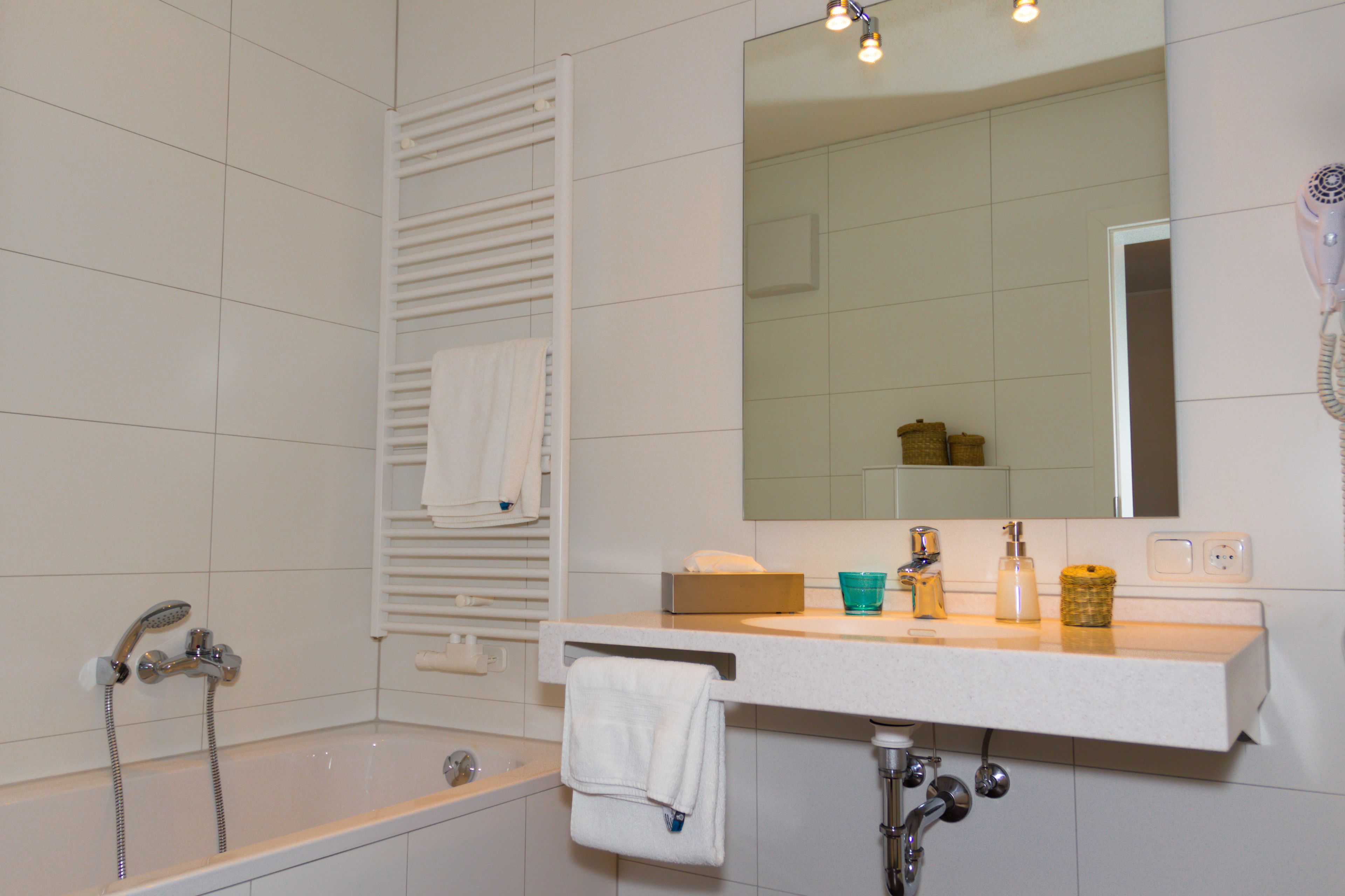 single room | bathroom | shower, hair dryer, towels