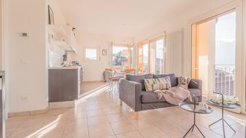 Apartment, 2 Bedrooms | Living area