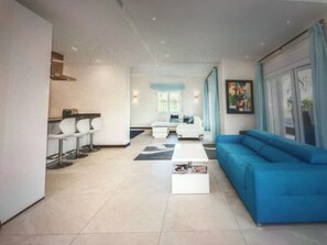 Interior - Beautiful Villa with heated pool very near Puerto Banus (Marbella)