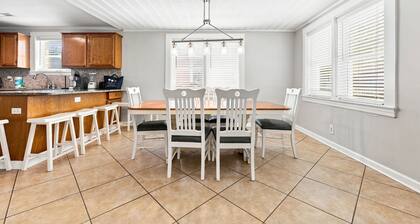 Hazels Child Oceanfront Large Beach House