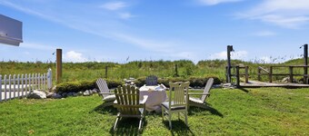 HAZEL'S KIND AAN DE OCEANFRONT!  PREMIUM UPGRADES * Prachtig uitzicht op de oceaan en de pier