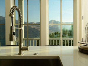 Interior - Arroyo at The Lookout at Lake Chelan (Chelan)