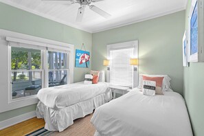 2 bedrooms, Internet, bed sheets