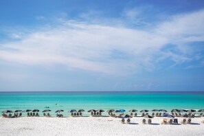 Beach nearby - Inn at Gulf Place 202 - Gulf View, Heated Community Pool, Steps to the Beach! (Santa Rosa Beach)