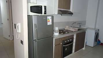 Basic Apartment, 2 Bedrooms, Accessible | Private kitchen | Fridge, microwave, electric kettle, high chair