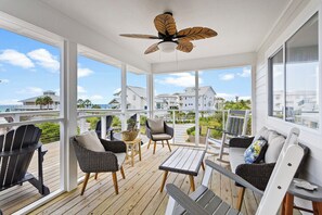 Property grounds - Lone Star - Updated Gulf-View Home in Gulf Trace of Grayton Beach, Private Pool! (Gulf Trace)