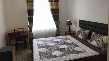 Iron/ironing board, free WiFi